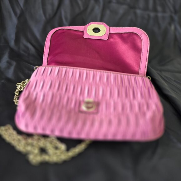 Coach Clutch - Picture 4 of 11